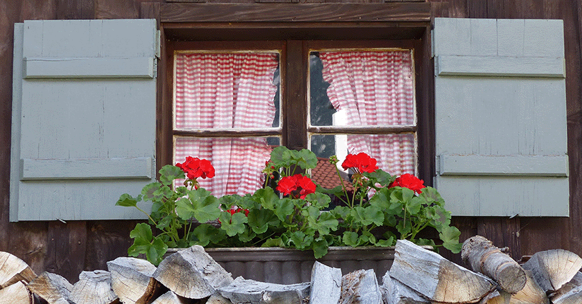 Einfamilienhaus zum Mieten - Mietrechte und Kündigungsschutz beachten (c) iStock